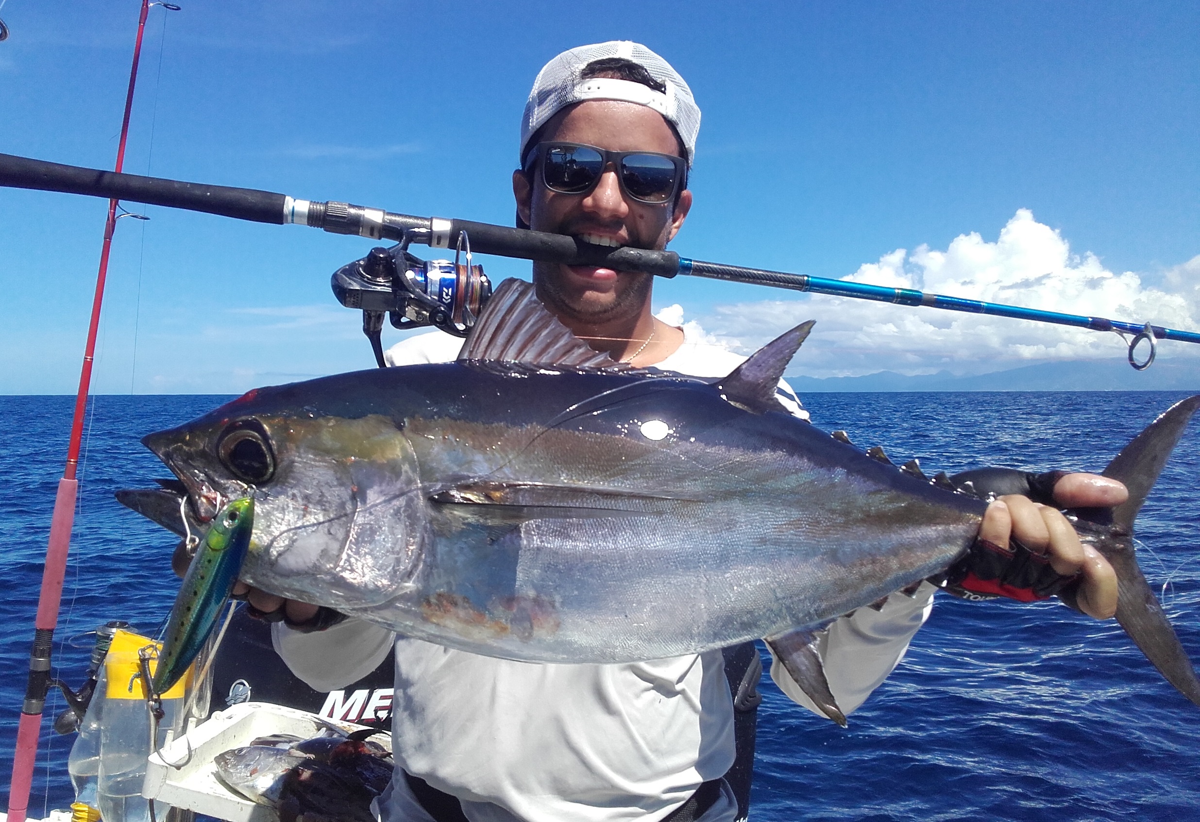 Le thon jaune – Julien BROSSEL, Guide de pêche sportive en Guadeloupe